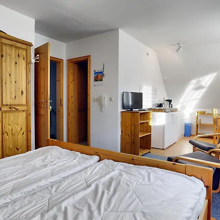 Waldesruh - App 1 Zingst